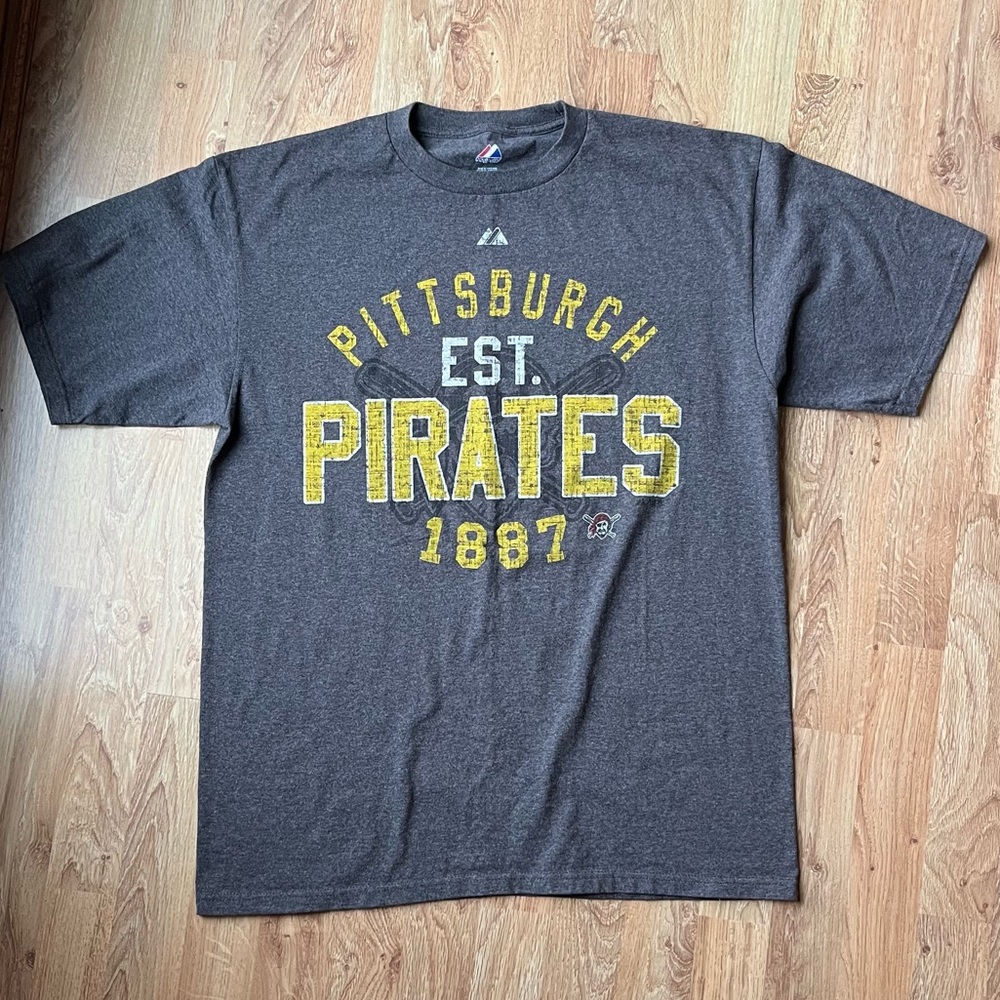 Pittsburgh Pirates T Shirt Large